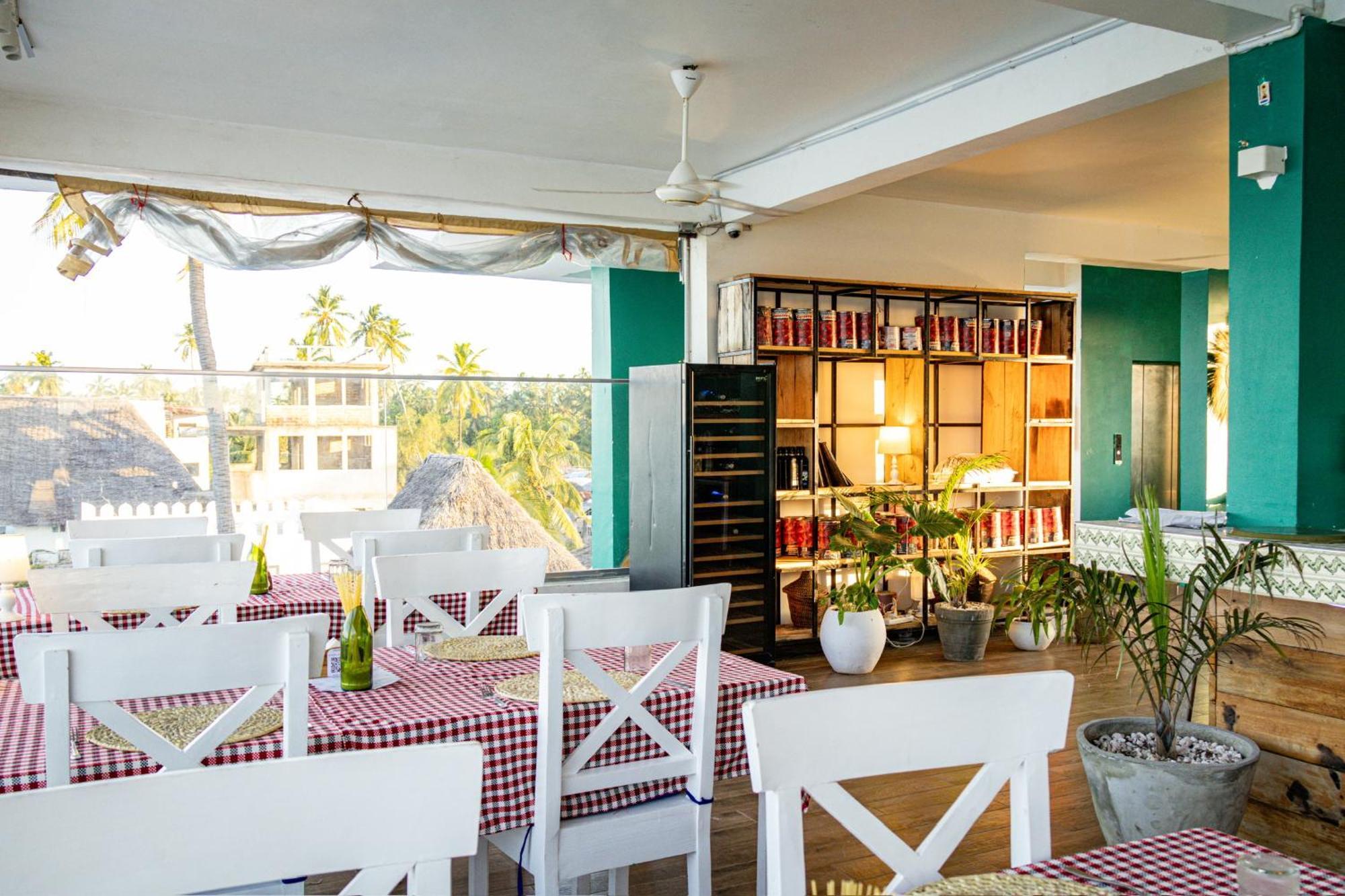 Hotel Pili Pili Paradise